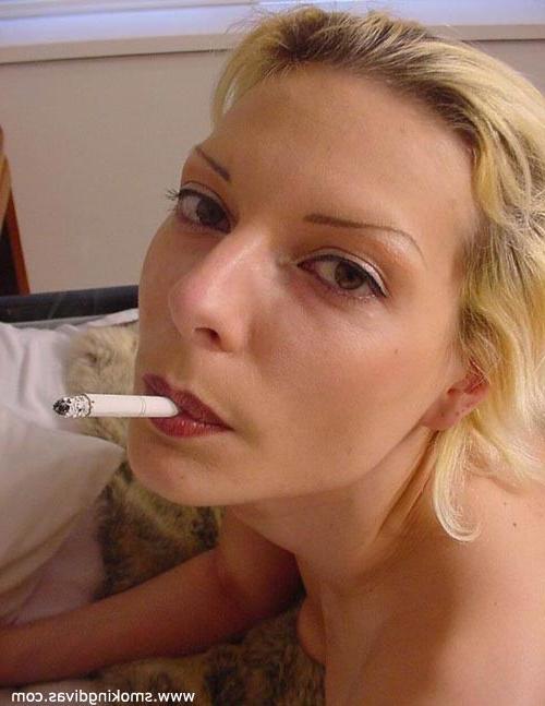 15P Watch exclusive smoking pics and movies