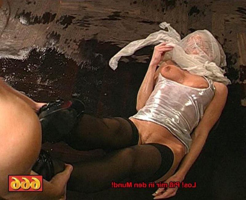 20P German hardcore pissing bukkake orgy with many freaky girls