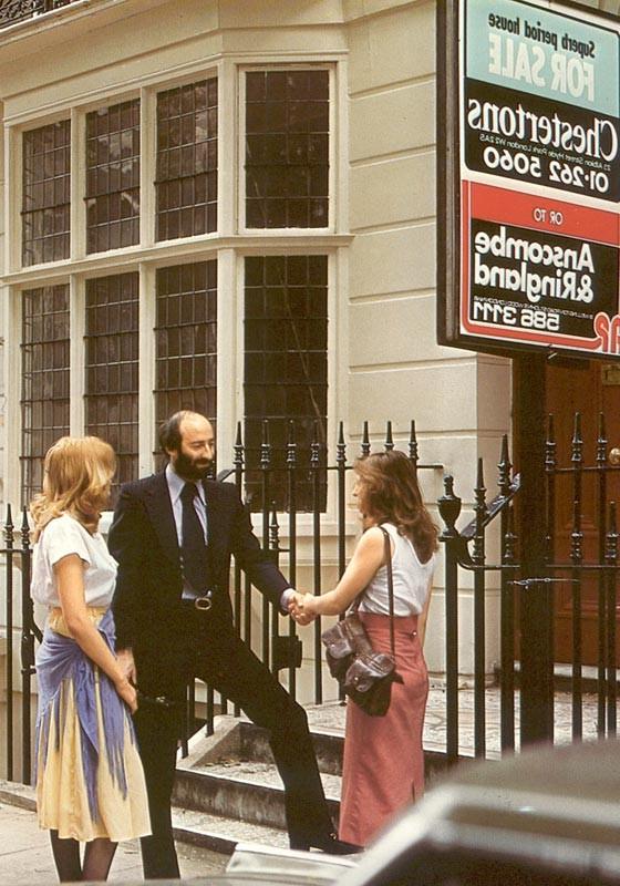 16P Old bearded geyzer fucking two seventies snatches