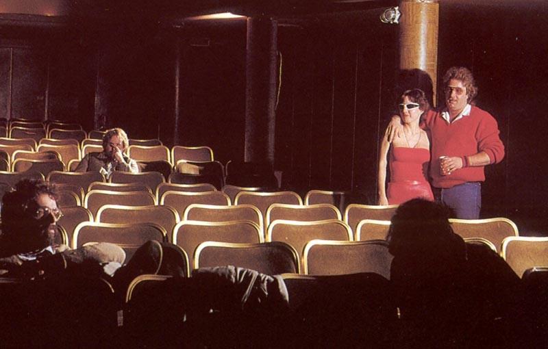 16P Seventies chick fucked in the cinema during a movie