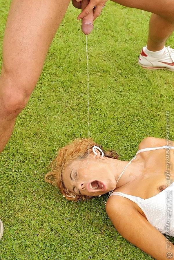 16P Hot babe in fishnets gets banged and pissed on outdoors