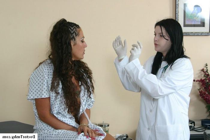 16P Big tits black beauty gyno exam and ass injection