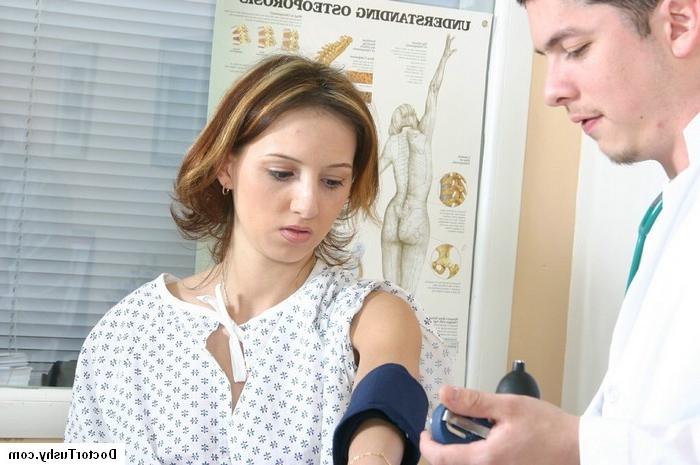 16P Redhead getting vaginal exam and an ass injection
