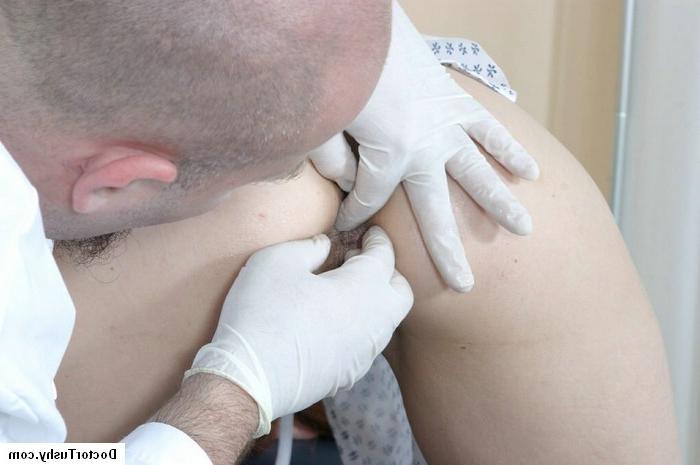 16P Gyno exam and a cleanning with a tube in the ass