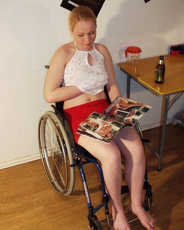 15P Wheelchair bound cutie masturbates