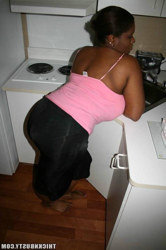 16P Fat chubby ghetto ebony black woman with huge tits natural
