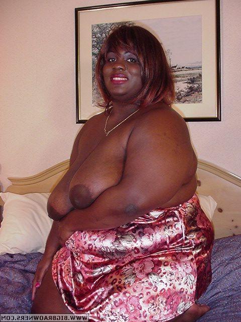 16P amateur fat and black BBW woman with big tits
