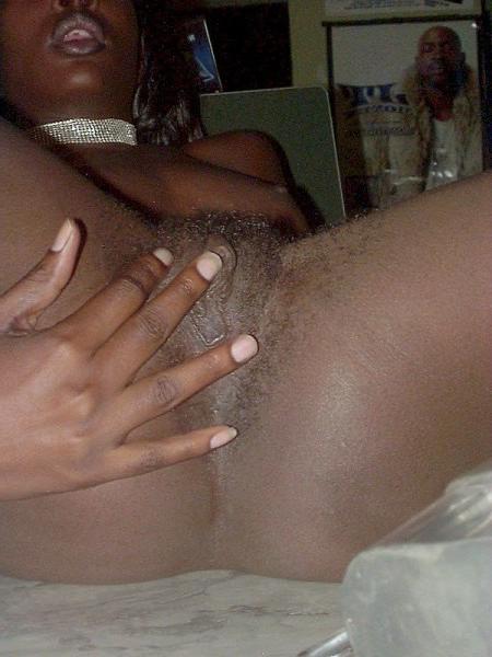 16P Black chick sucks white dick