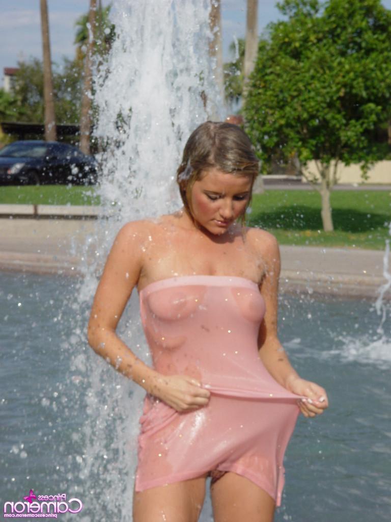 16P Girl getting wet