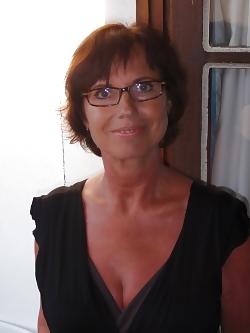 25P Black Hair Mothers