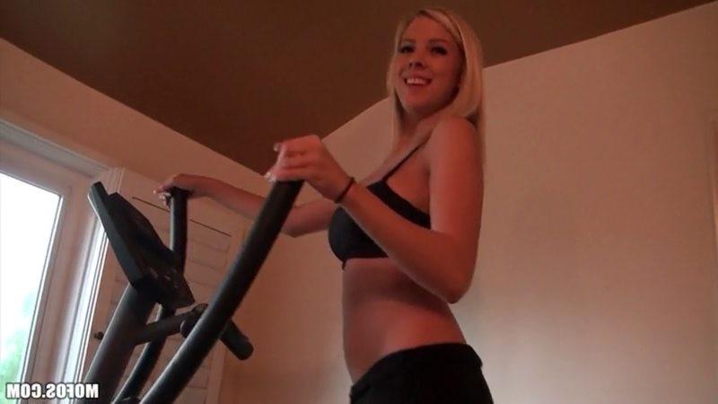 16P Sexy pornstar Britney Beth fucked hard pov style