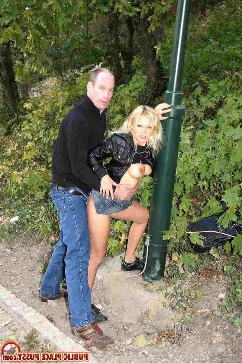 14P Blonde getting dirty in public