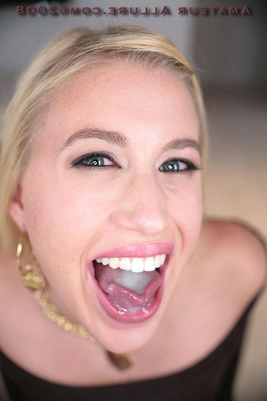 16P gorgeous blonde beauty blows cock swallows man gravy