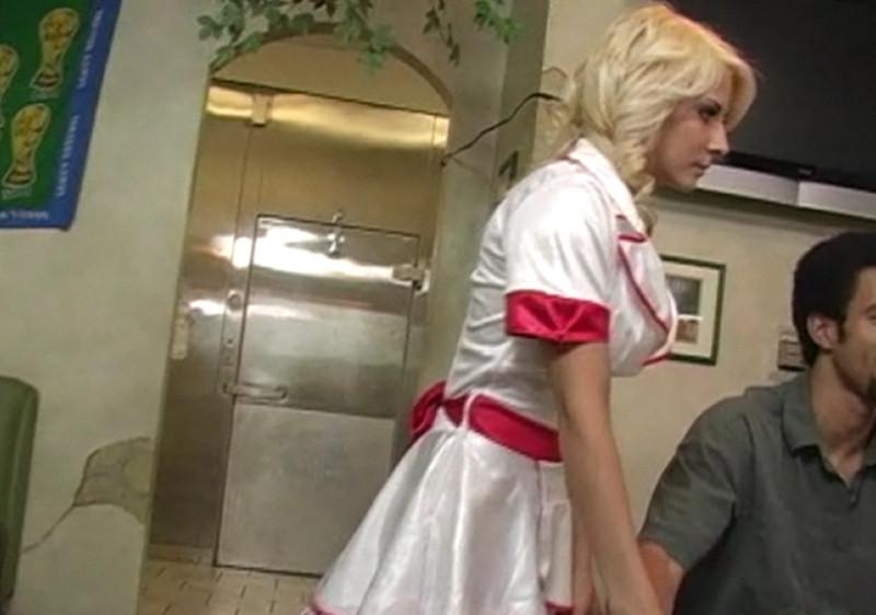 15P Madison Ivy banged in her diner