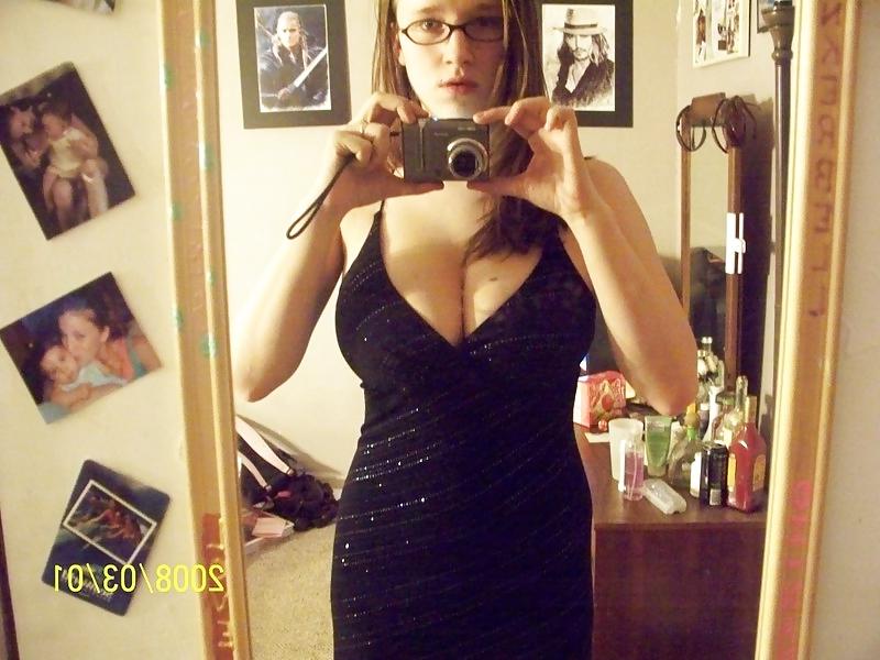 21P Who likes cleavage?