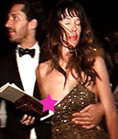 12P Celebs 'nipple slips' in 2011