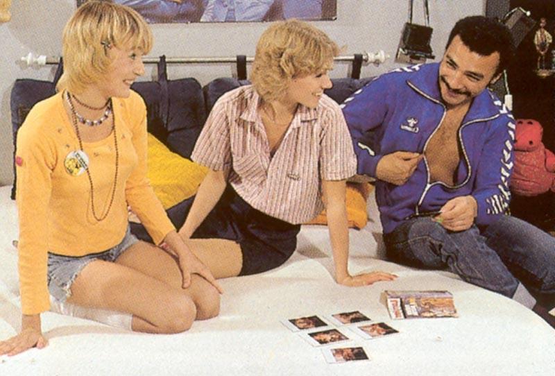 16P Two hairy retro girls getting fucked hard