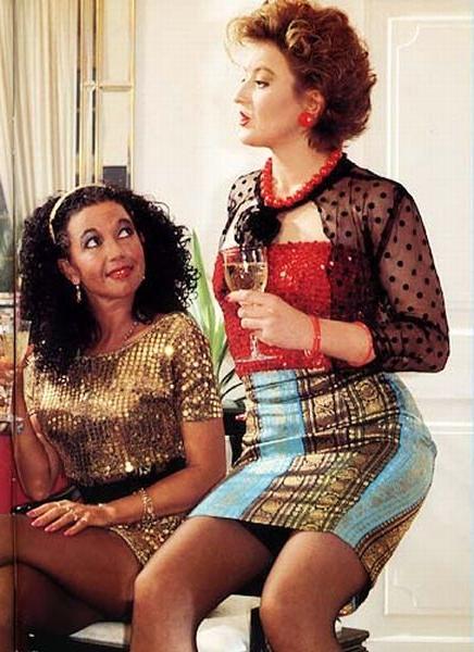16P Two horny retro ladies fucked in the ass