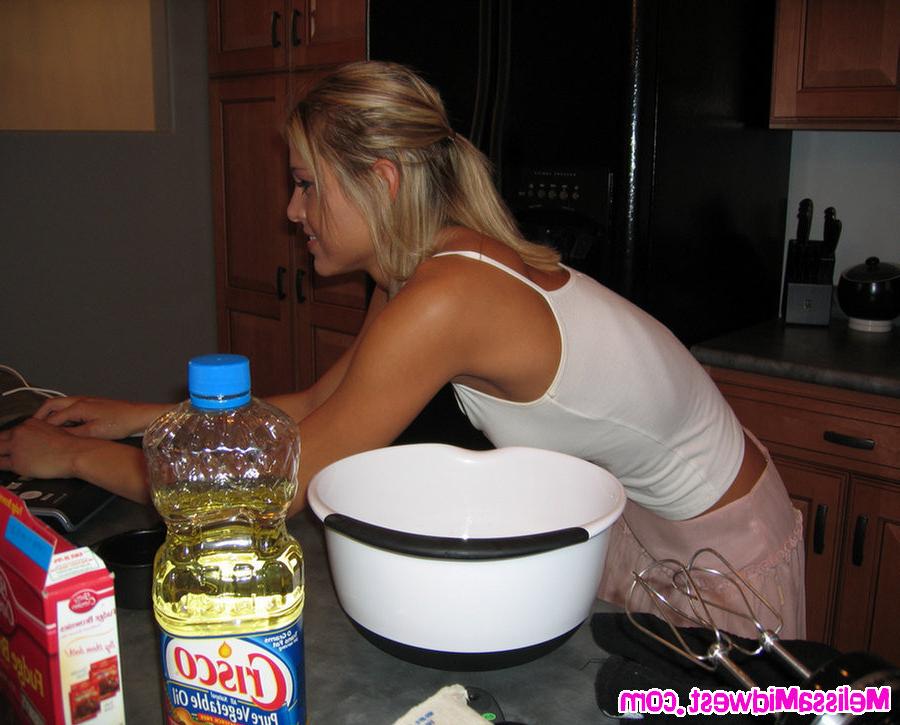 15P Melisa Cooking up something in the kitchen!