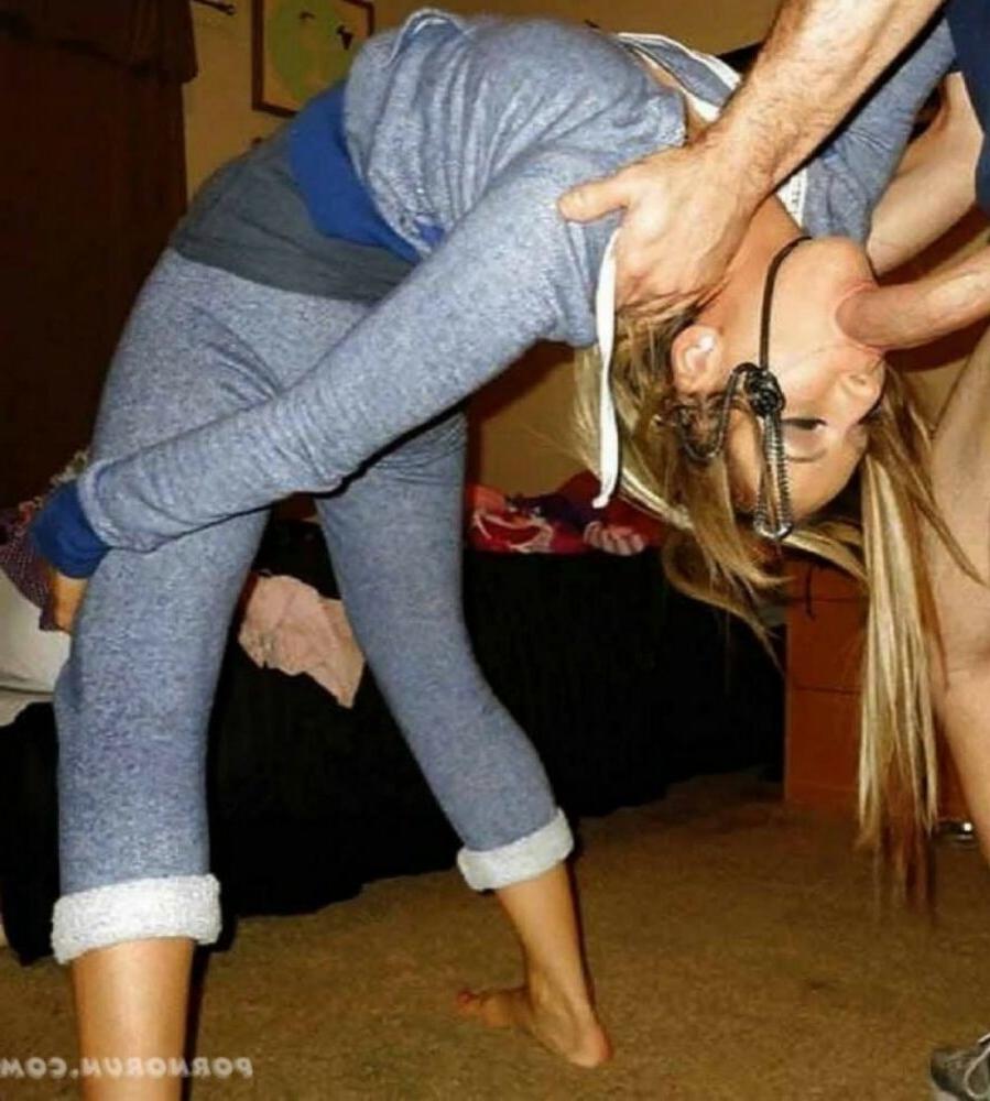 15P Pov shots of horny gfs licking and sucking cocks  31