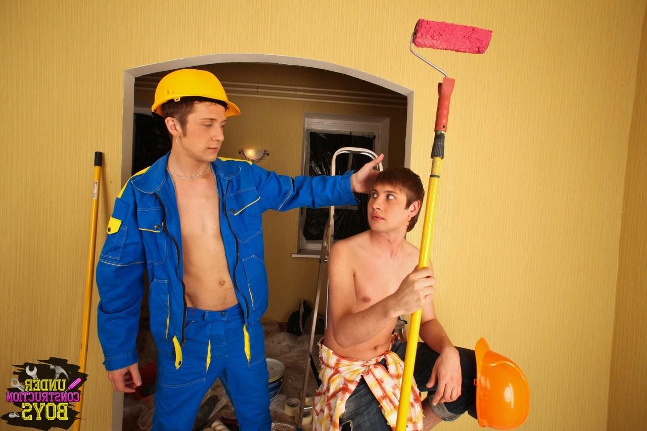 12P Homo teen couple tries out sex on the ladder at work