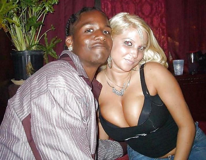 25P She's Only Into Black Guys - Edition #16