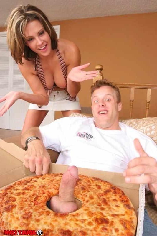 15P Hot babe fucking and sucking in fetish with delivery boy