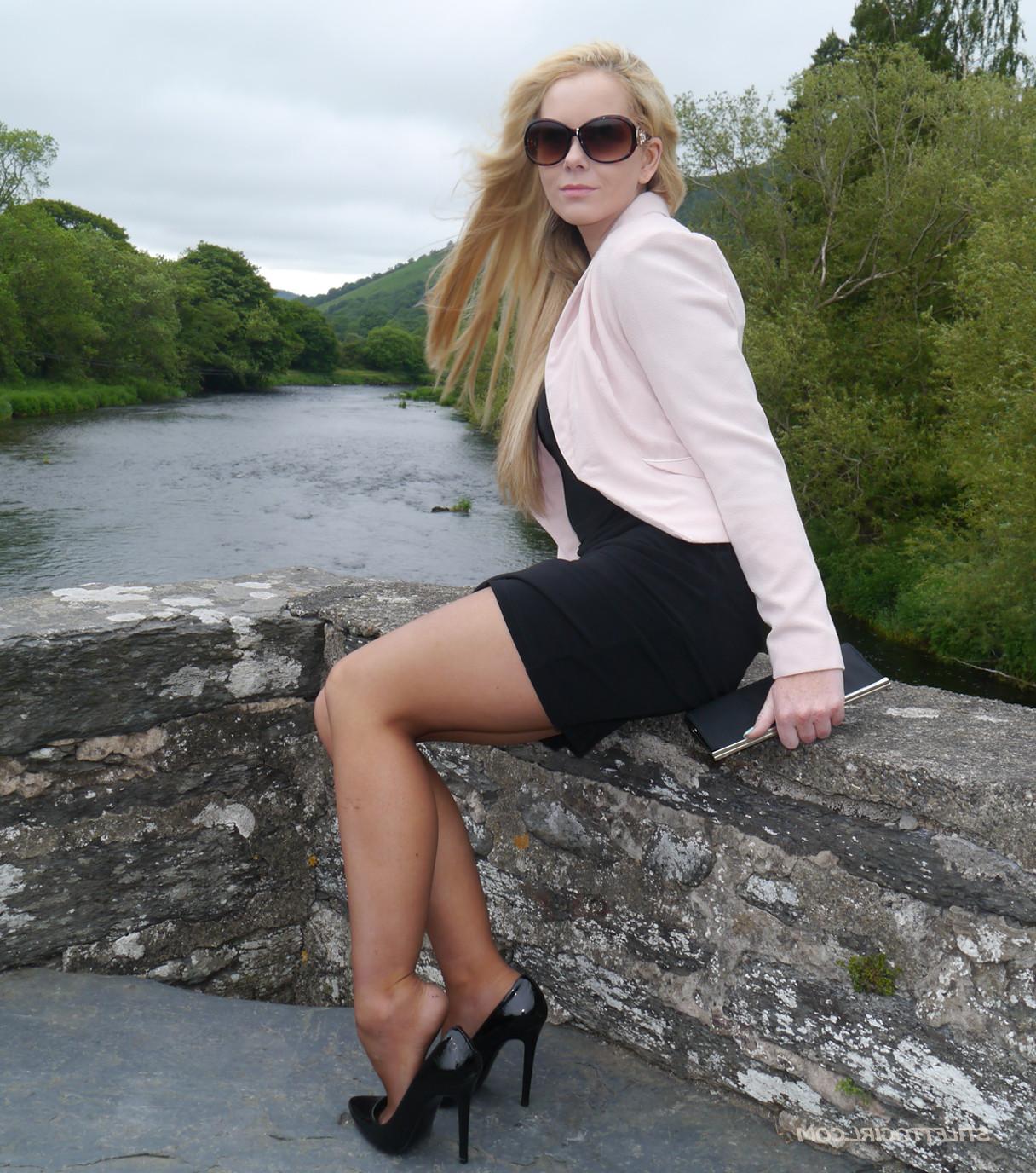 16P Gorgeous blonde Larissa poses in a sexy black dress and matching
