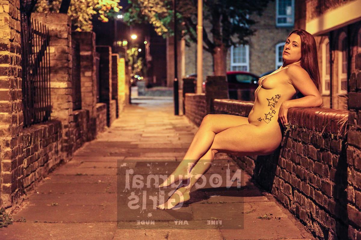 8P Isabel Dean nude in the night time