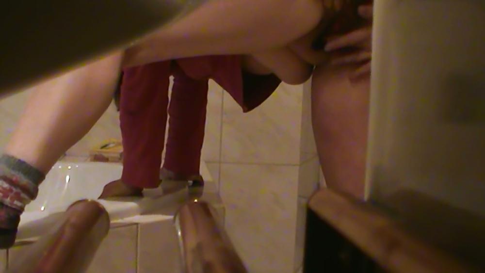 17P Bbw molli im bad heimlich von hinten gefickt 