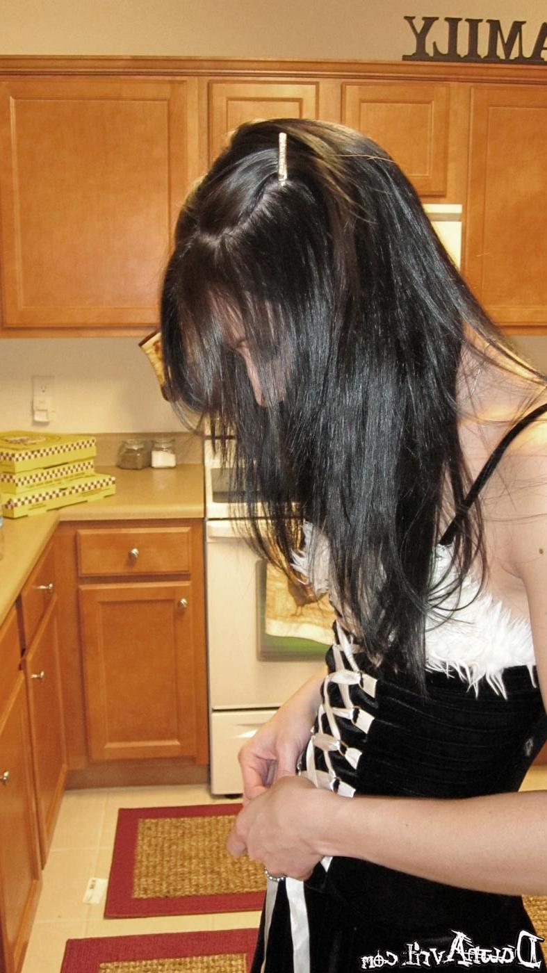 5P Kinky teen girl in sexy nylons