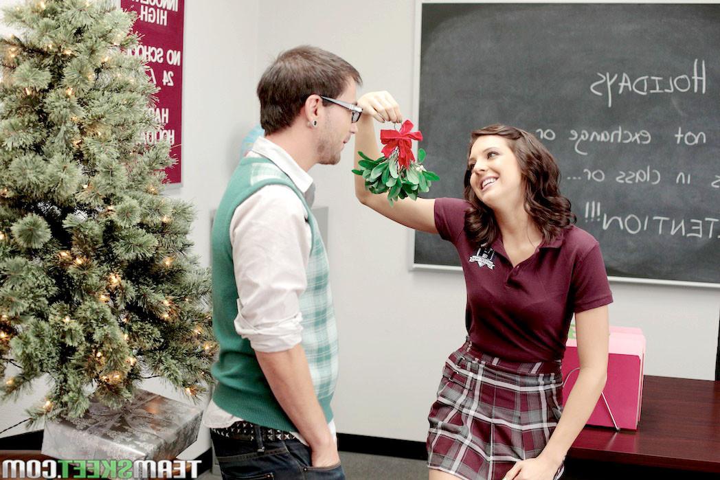 10P Hot brunette schoolgirl teen Sadie Holmes fucks a horny nerd