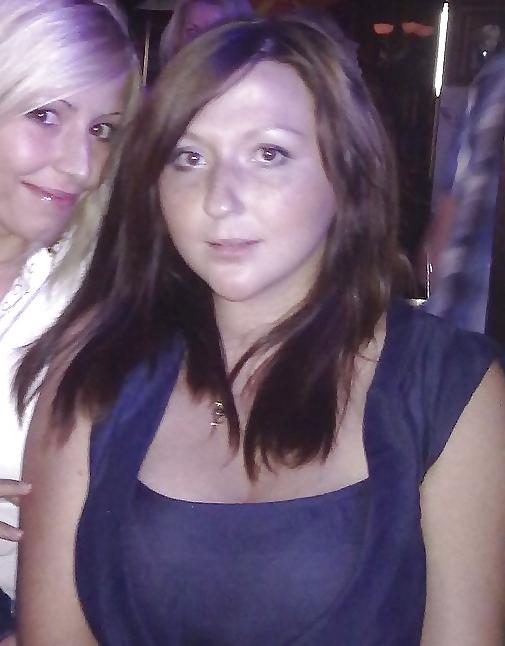 6P Plz cumshot on her..& comment