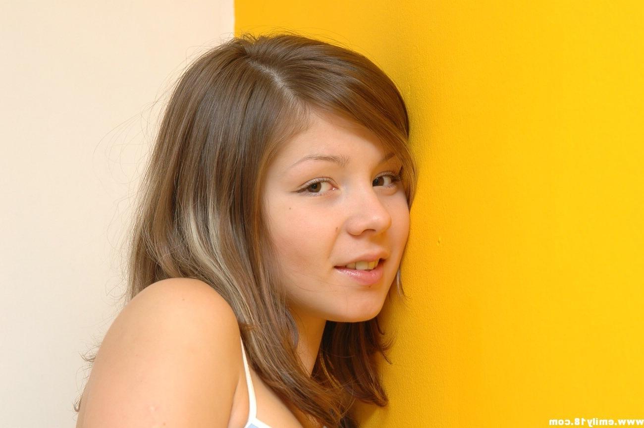 16P Topless teen in tight panties