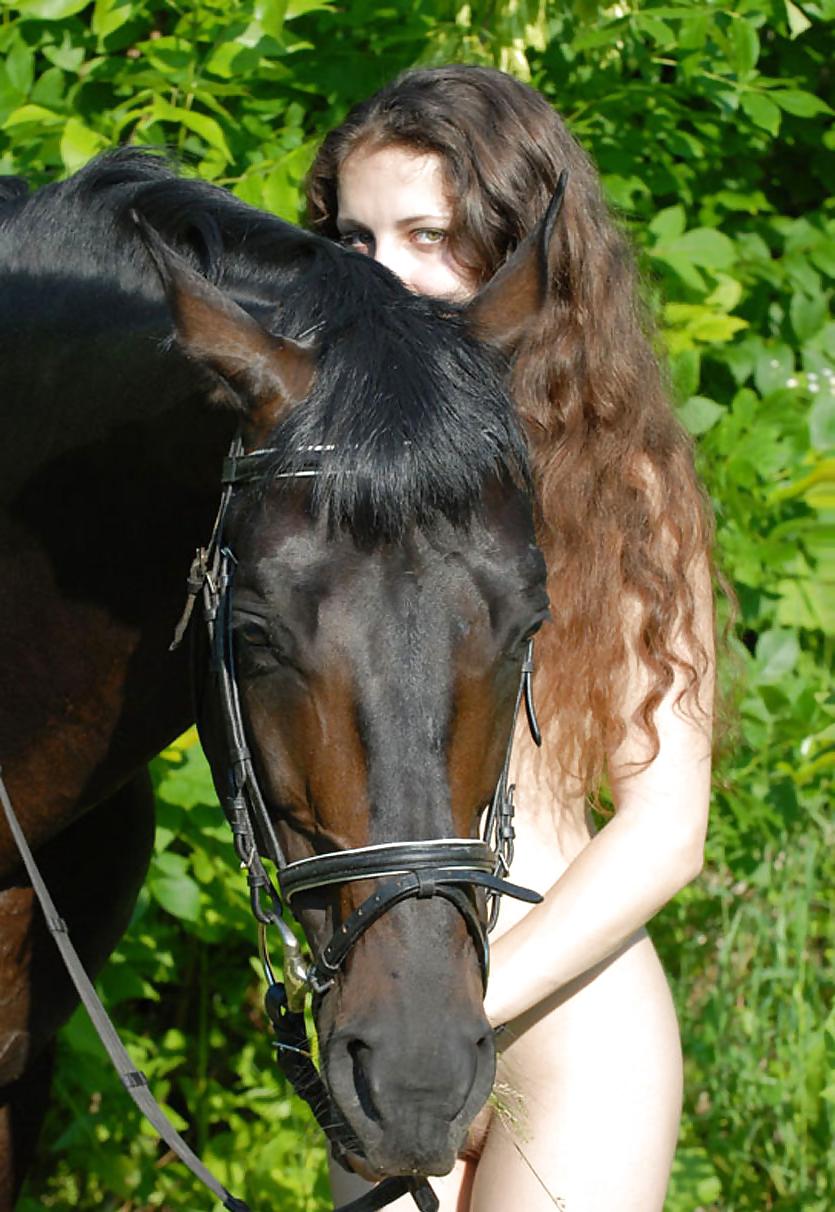 18P Horse riding