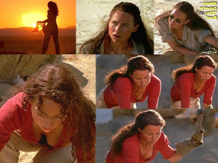 15P witty British actress Minnie Driver nude pictures
