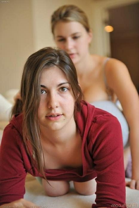 16P Nerdy Teen Spreads Her Pussy