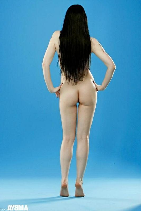 16P Goth Chick Jade Starr Nude
