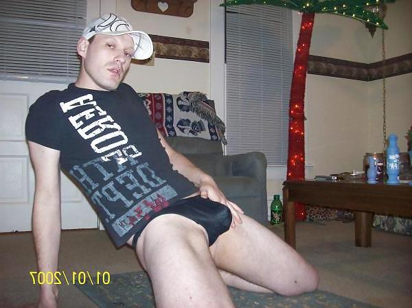 4P My Underwear Bulge Pictures