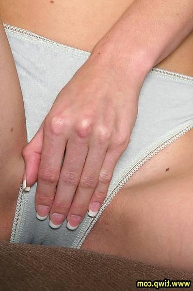 16P Brunette teen masturbating with her wet panties