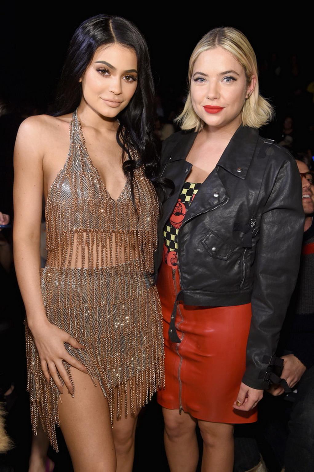 16P Kylie Jenner busty and leggy showing huge cleavage