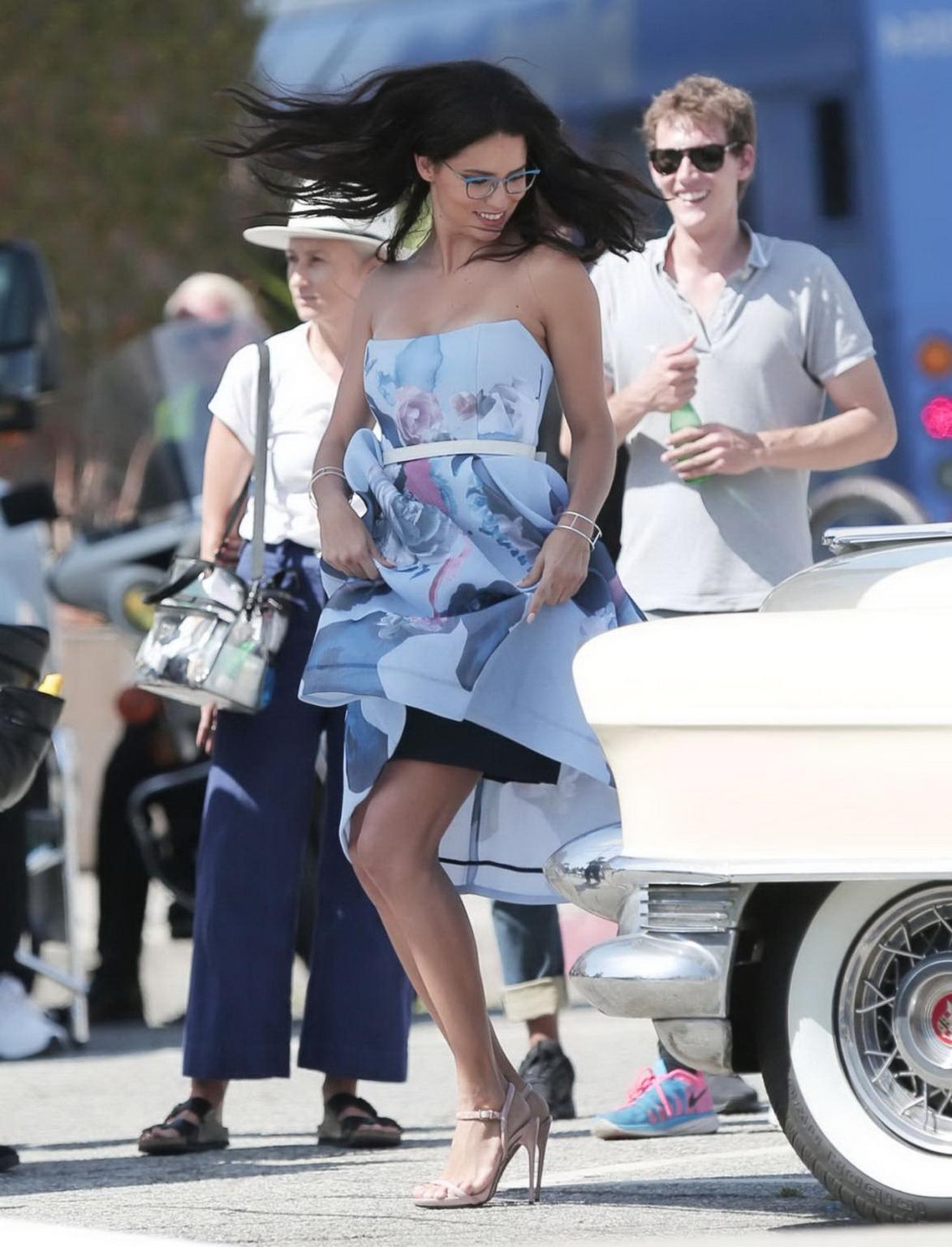 16P Adriana Lima showing big cleavage and nipple pokies