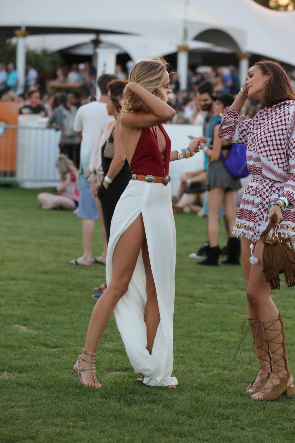 16P Kimberley Garner upskirt and showing huge cleavage