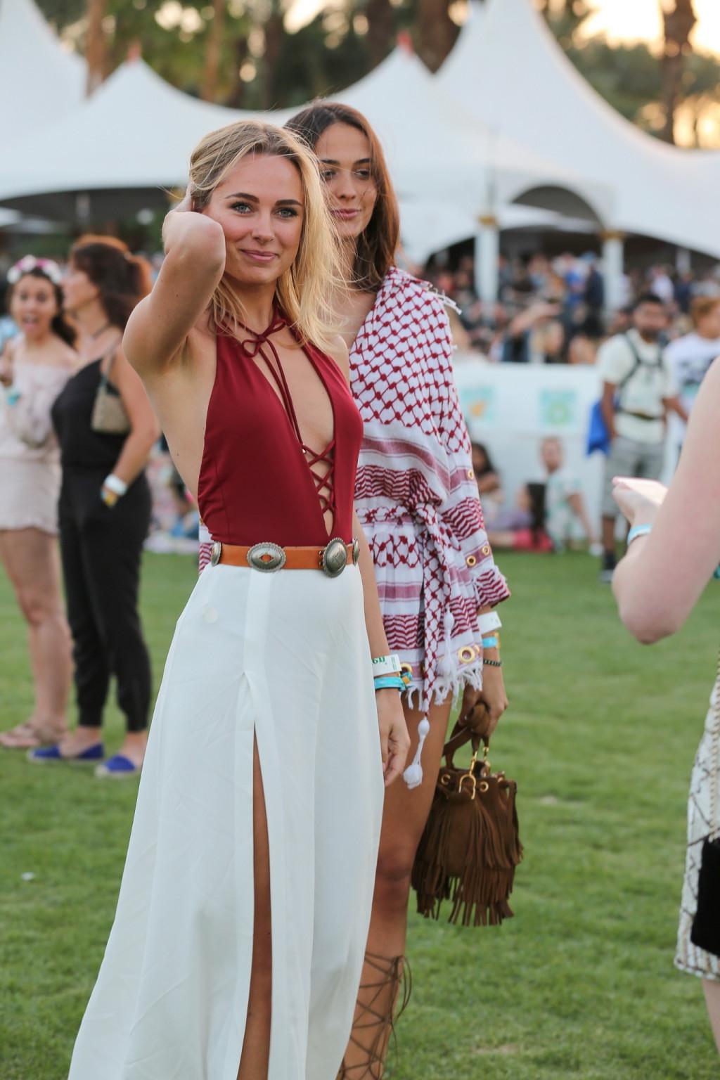 16P Kimberley Garner upskirt and showing huge cleavage