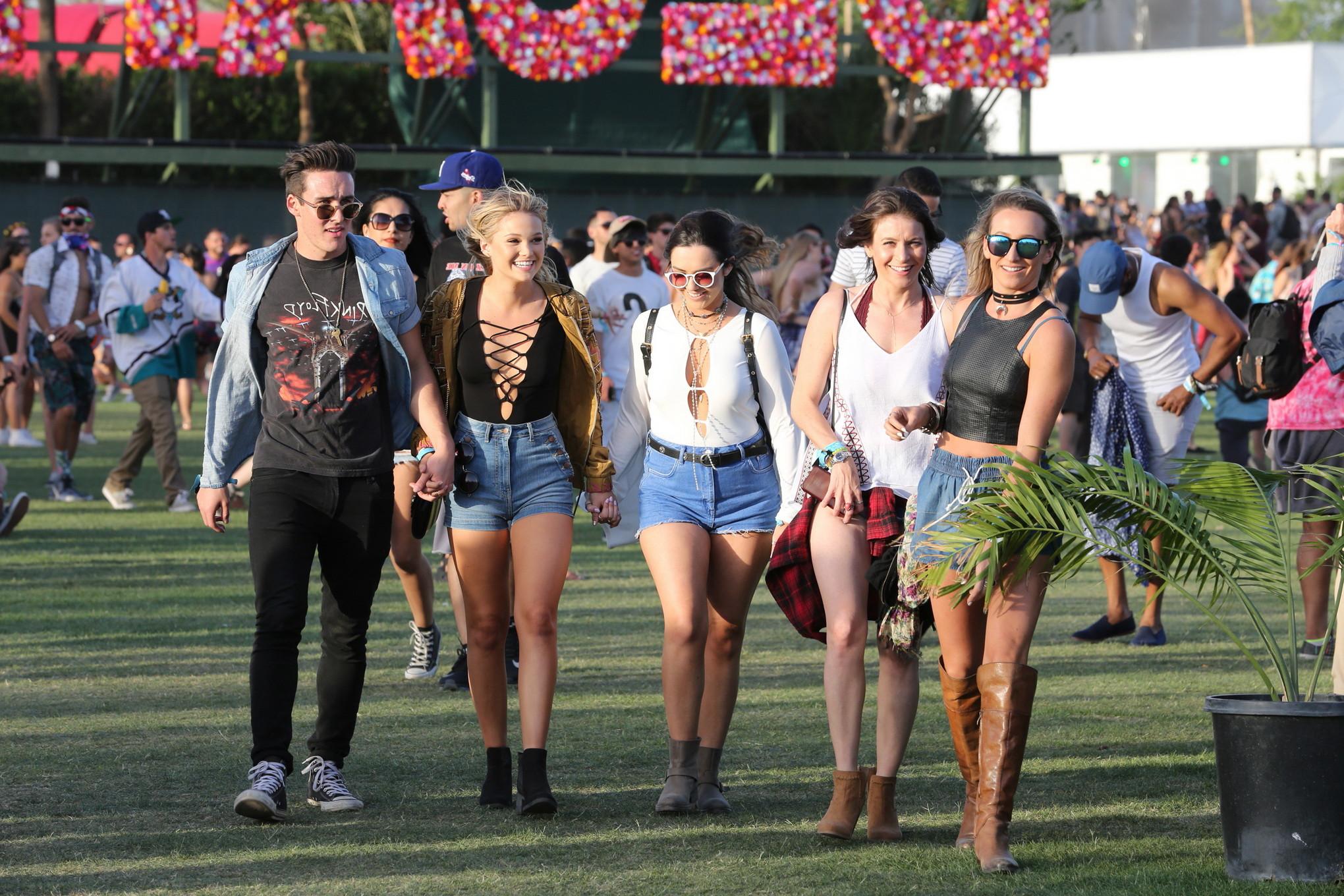 16P Olivia Holt braless showing huge cleavage and legs