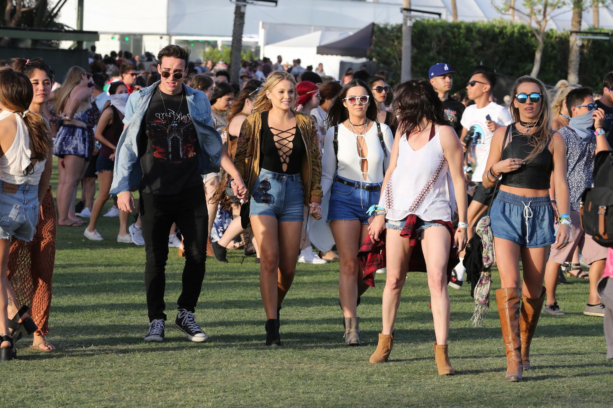 16P Olivia Holt braless showing huge cleavage and legs