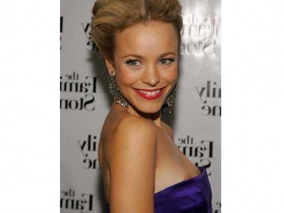 21P Celebs free the nipple