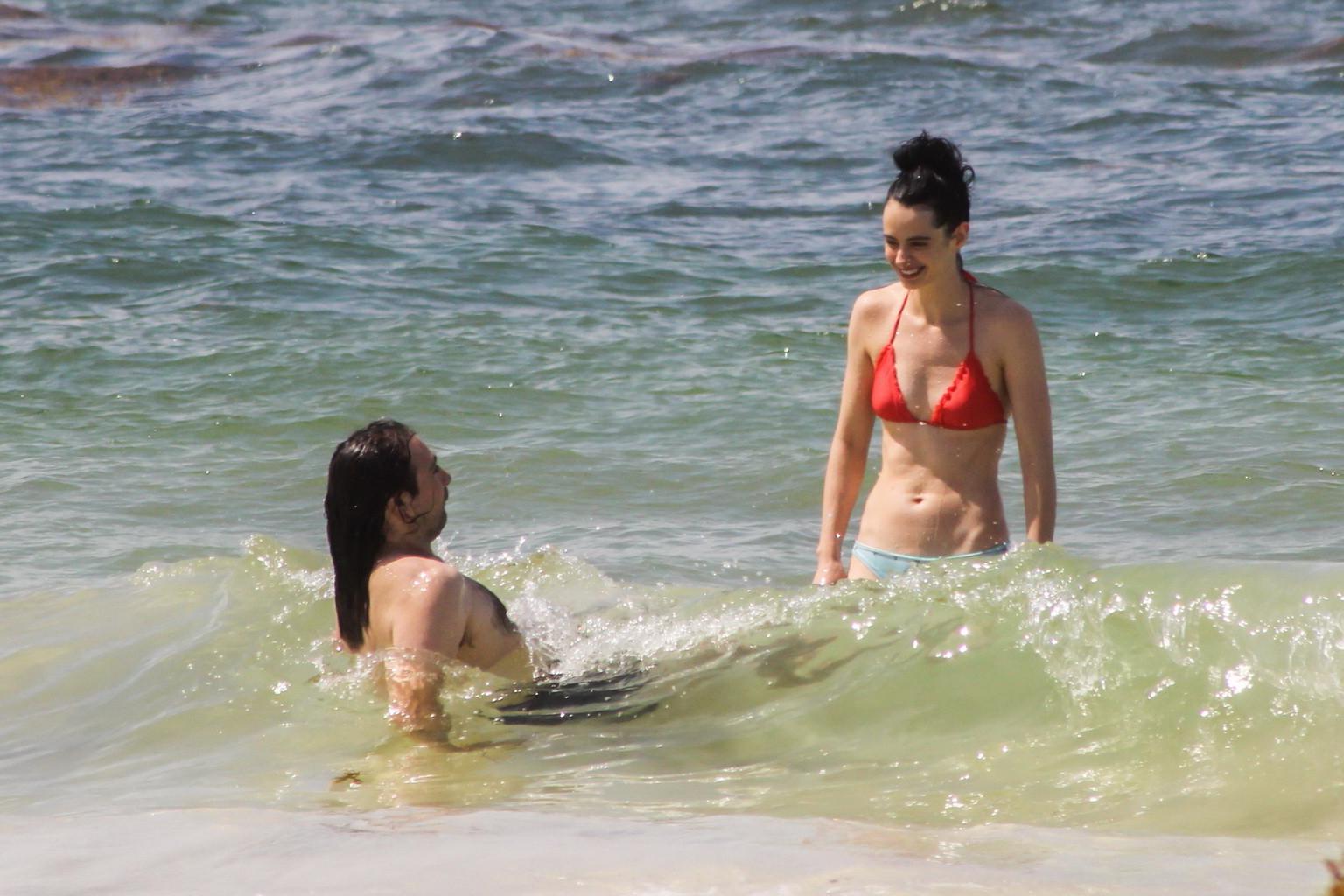 16P Krysten Ritter showing nipple pokies and bikini ass