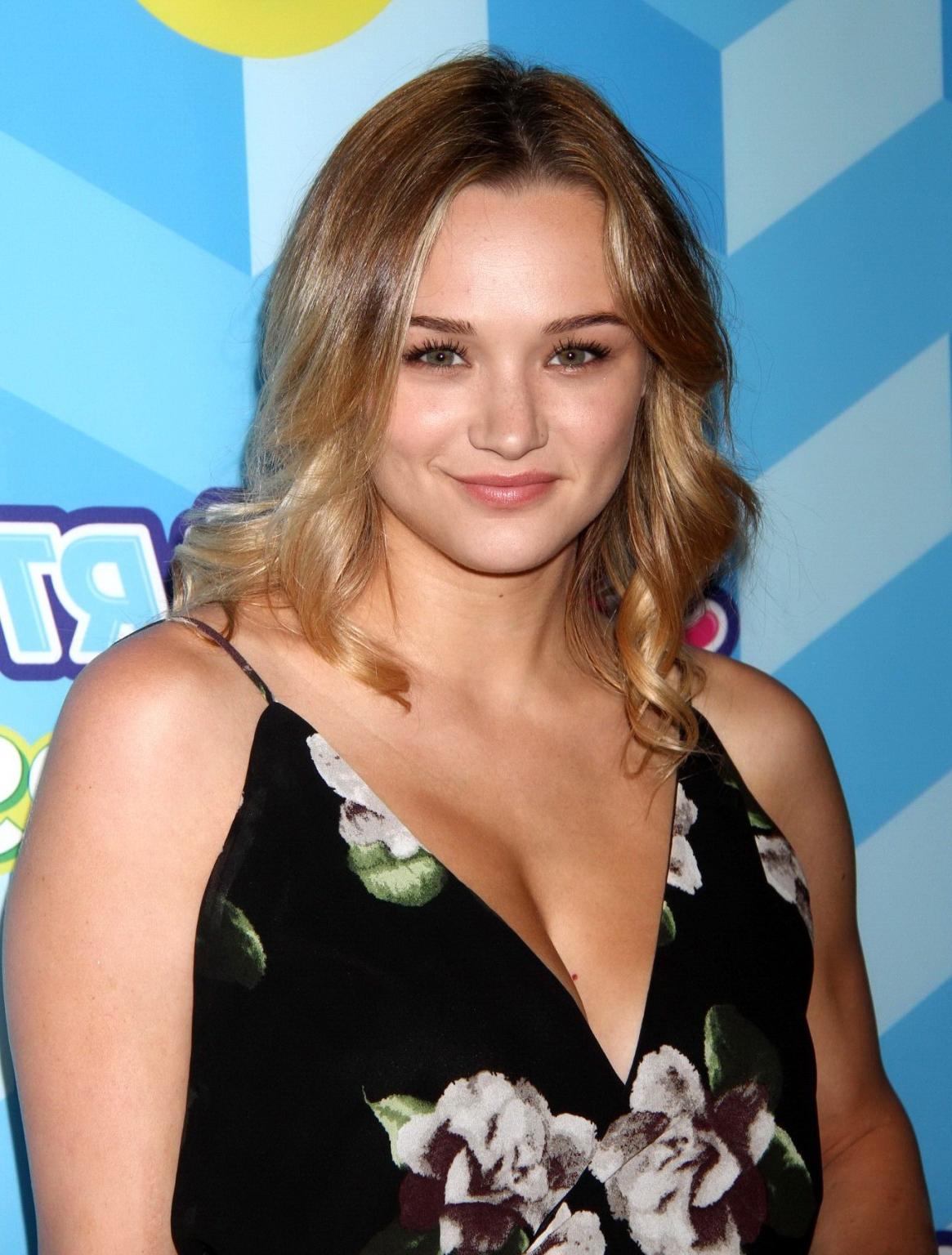 16P Haley King showing huge cleavage at Just Jared Summer Bash