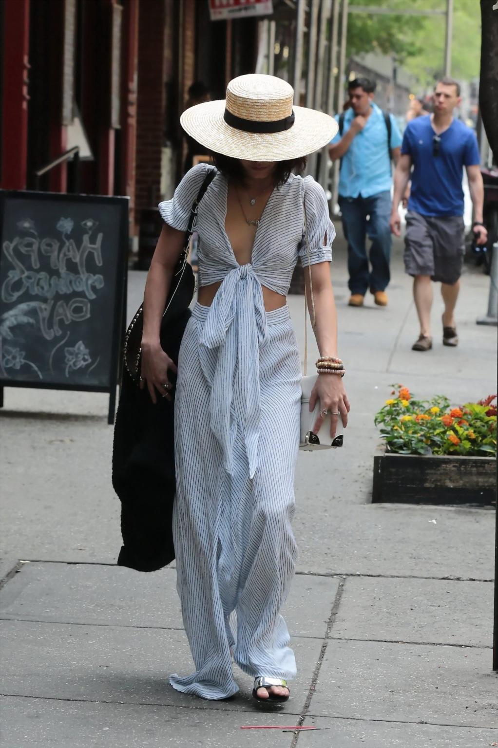 16P Vanessa Hudgens braless showing huge cleavage and abs while leaving her apartmen